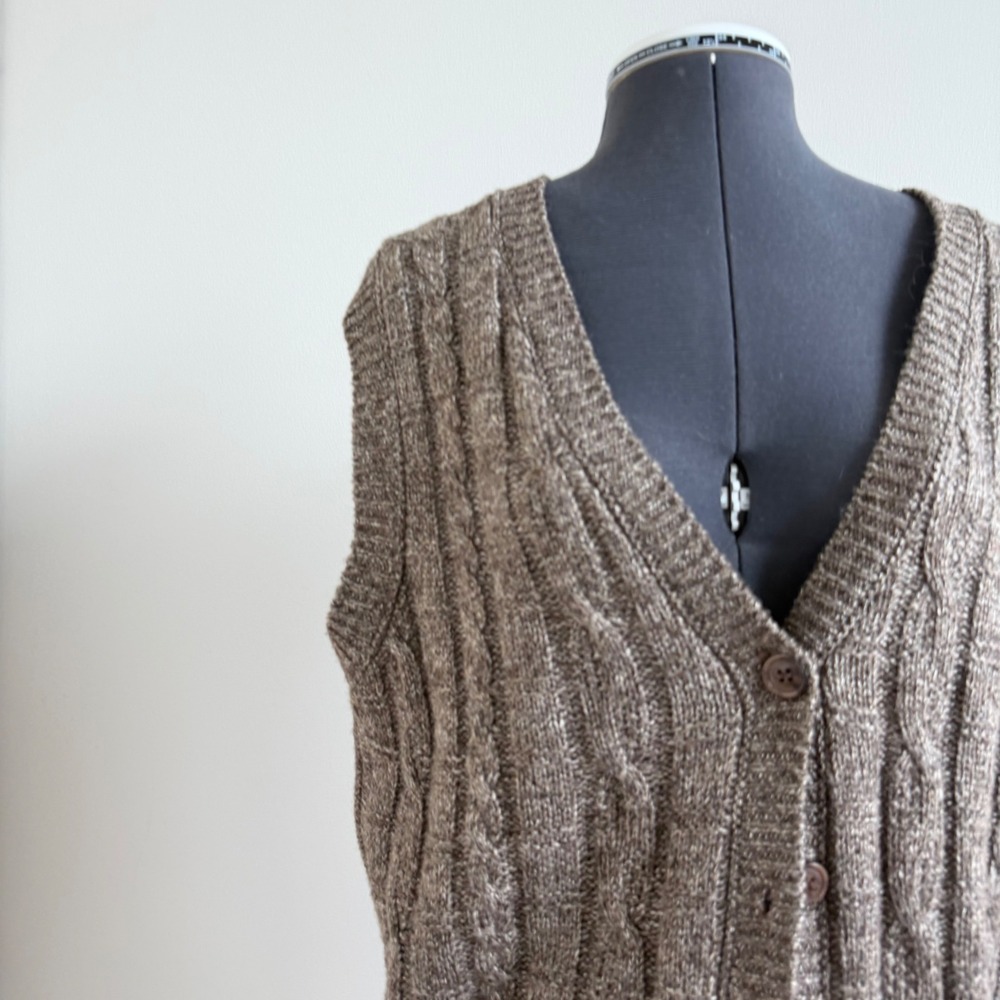 Vintage‎ 90s Alfred Dunner Cable Knit Button-Front Vest